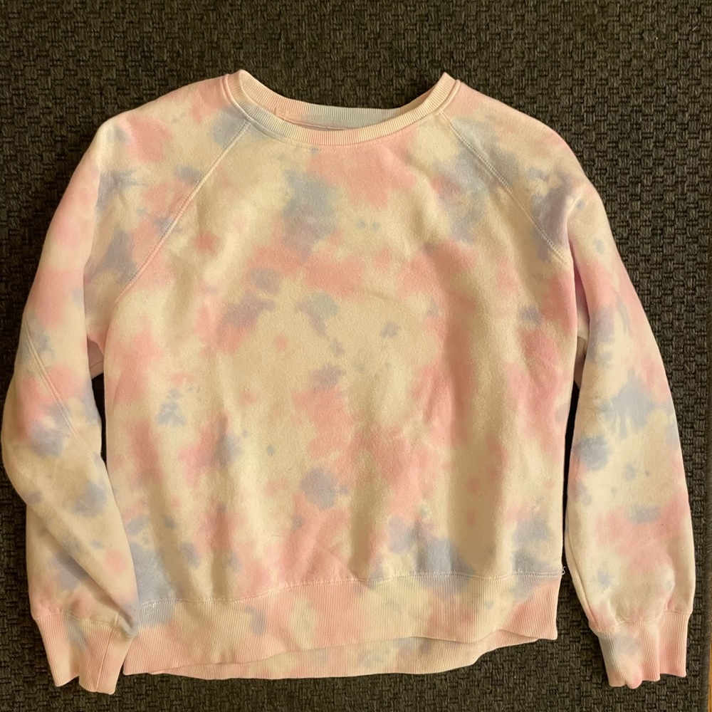 Pastel tie-dye sweatshirt